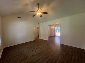 3290 Valencia Dr in Dalzell, SC - Building Photo - Building Photo