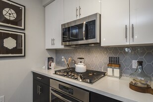 Broadstone Roosevelt Row Apartments