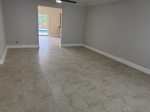 1966 Sharon St in Boca Raton, FL - Building Photo - Building Photo