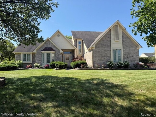 property at 39217 Geneva Dr