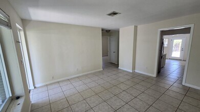 1401-1405 NE 21st St in Wilton Manors, FL - Building Photo - Building Photo