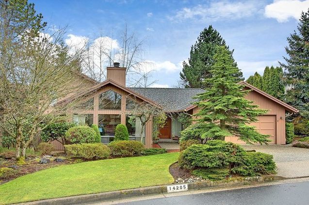 14205 SE 50th St in Bellevue, WA - Building Photo