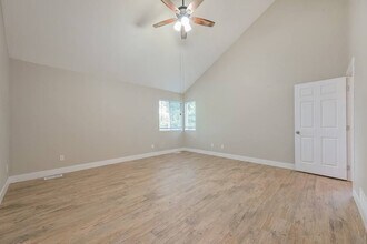 3463 S Espana Cir in Aurora, CO - Foto de edificio - Building Photo