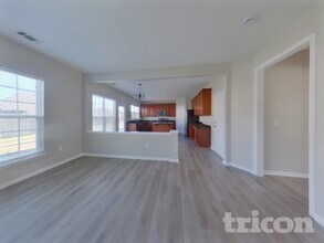 2020 Universe Ct in Nolensville, TN - Foto de edificio - Building Photo