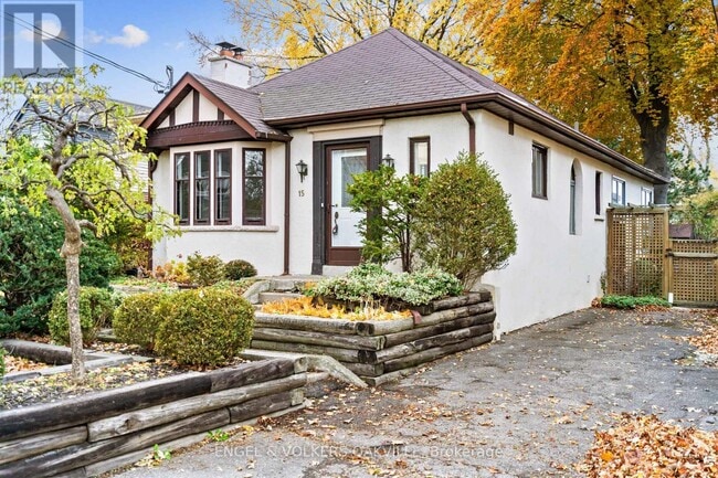 15 Benson Ave in Mississauga, ON - Building Photo - Building Photo