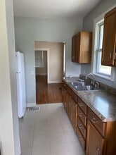 815 W Walnut St in Carbondale, IL - Building Photo - Building Photo