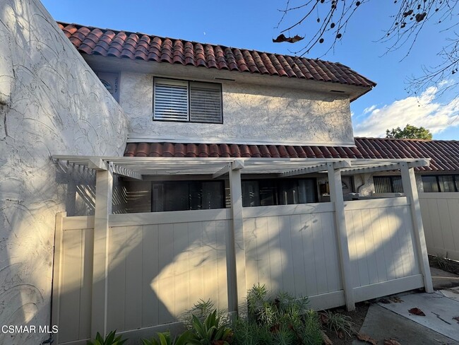 2853 Instone Ct in Westlake Village, CA - Foto de edificio - Building Photo