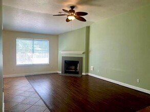 2710 Fox Pitt Rd in Spring, TX - Building Photo - Building Photo