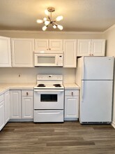 709 W Cucharras St in Colorado Springs, CO - Building Photo - Building Photo
