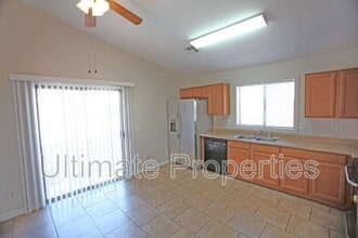 23774 W Desert Bloom St in Buckeye, AZ - Building Photo - Building Photo