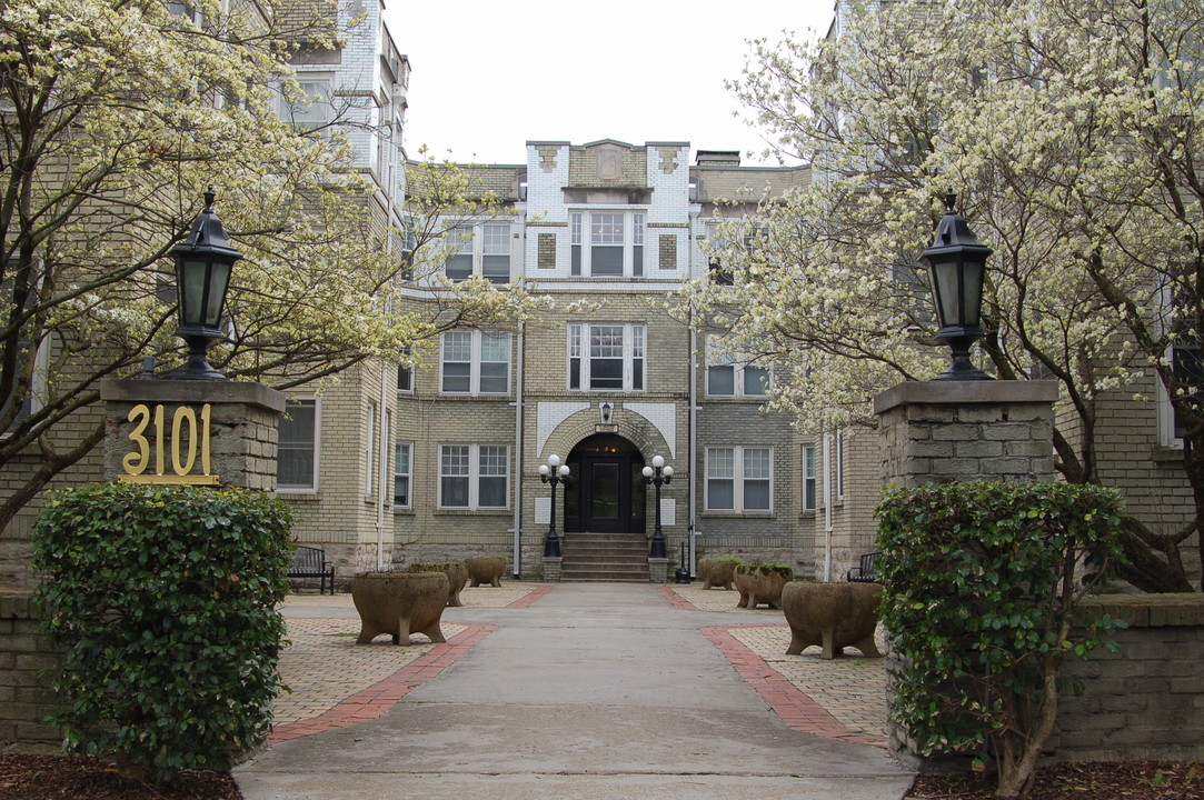 Westboro Apartments in Nashville, TN - Foto de edificio