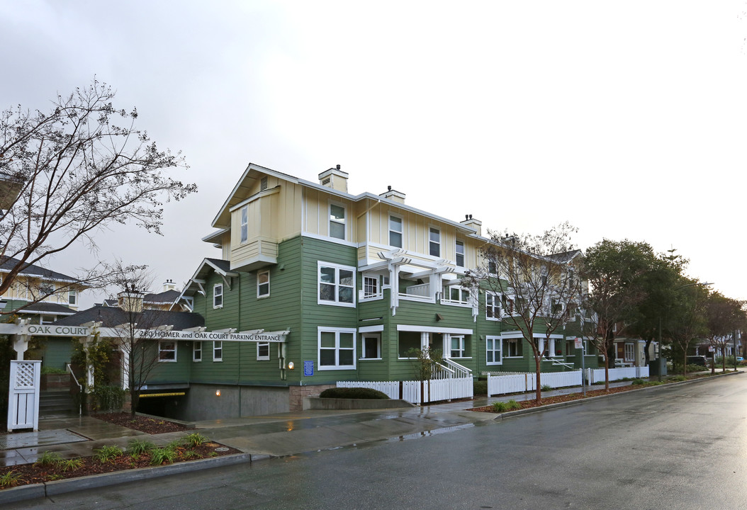 Oak Court Apartments in Palo Alto, CA - Building Photo