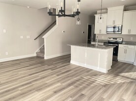 4550 Skywood Ln in Nashville, TN - Building Photo