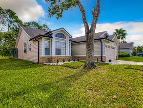 14523 Falling Tree Ct in Orlando, FL - Building Photo - Building Photo