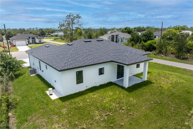 property at 2601 Karen Cir