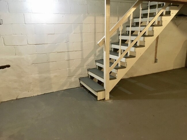 1239 Broening Hwy in Baltimore, MD - Building Photo - Building Photo