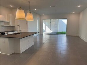 12536 Westhaven Oak Dr in Winter Garden, FL - Building Photo - Building Photo