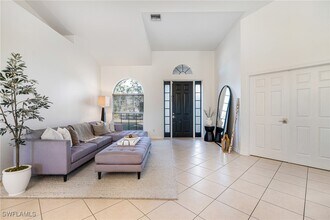 461 Everglades Blvd N in Naples, FL - Building Photo - Building Photo