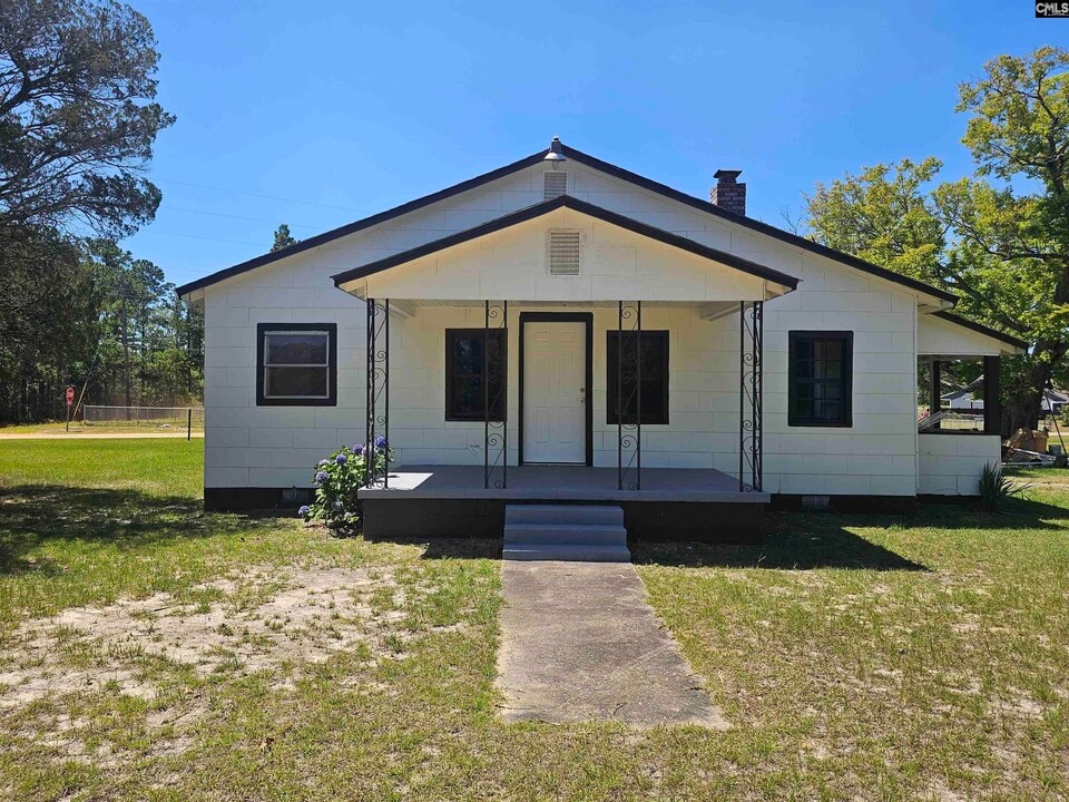 808 Peachtree Rock Rd in Lexington, SC - Foto de edificio