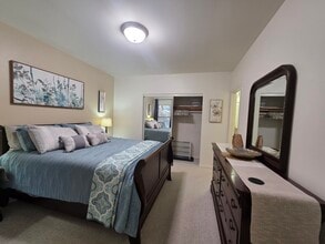 3030 Lore Rd, Unit 3030 Lore Road B2 in Anchorage, AK - Building Photo - Building Photo