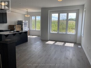 210 Histand Trl in Kitchener, ON - Building Photo - Building Photo