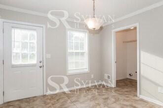 1004 Crystal Brook Way in Monroe, GA - Building Photo - Building Photo