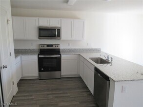 22 NW 7th Terrace in Cape Coral, FL - Building Photo - Building Photo