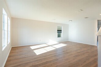 14108 Silkwood Dr in Haslet, TX - Foto de edificio - Building Photo