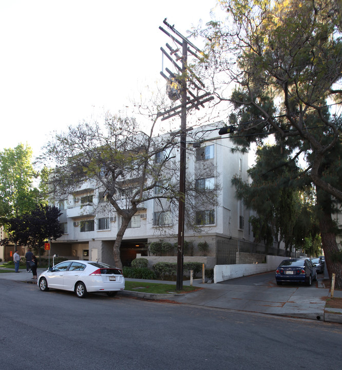 Sierra Apartments in Los Angeles, CA - Building Photo