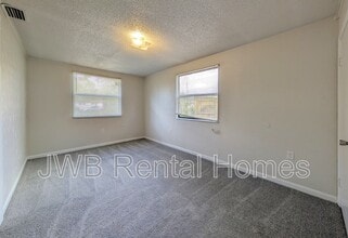 8603 Nassau Rd in Jacksonville, FL - Building Photo - Building Photo