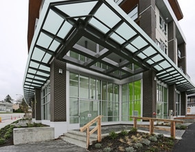 GEC Burnaby Heights in Burnaby, BC - Building Photo - Building Photo