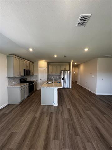 2232 Lone Star Ln in Seagoville, TX - Building Photo - Building Photo