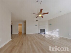 3195 Warrenton Ct in Douglasville, GA - Foto de edificio - Building Photo