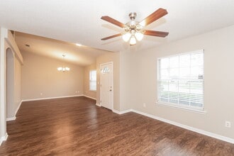 1760 Glen Laurel Dr in Middleburg, FL - Building Photo - Building Photo