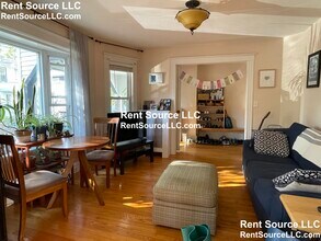 34 Parkdale St in Somerville, MA - Building Photo - Building Photo