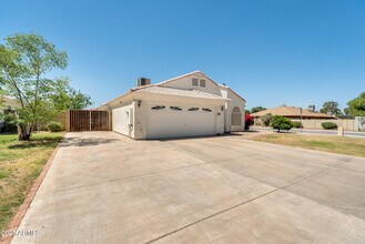 4559 W Dailey St in Glendale, AZ - Foto de edificio - Building Photo