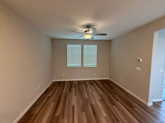 3260 Boston Rd in West Sacramento, CA - Building Photo - Building Photo