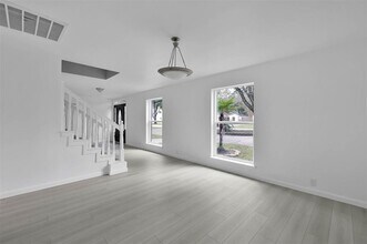 549 Brandon Rd in Conroe, TX - Building Photo - Building Photo