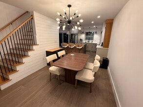 32 Birch Brook Rd in Lynn, MA - Foto de edificio - Building Photo