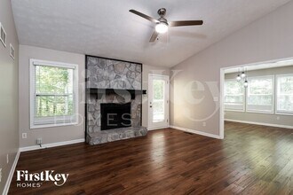 2281 Carousel Ct in Marietta, GA - Building Photo - Building Photo