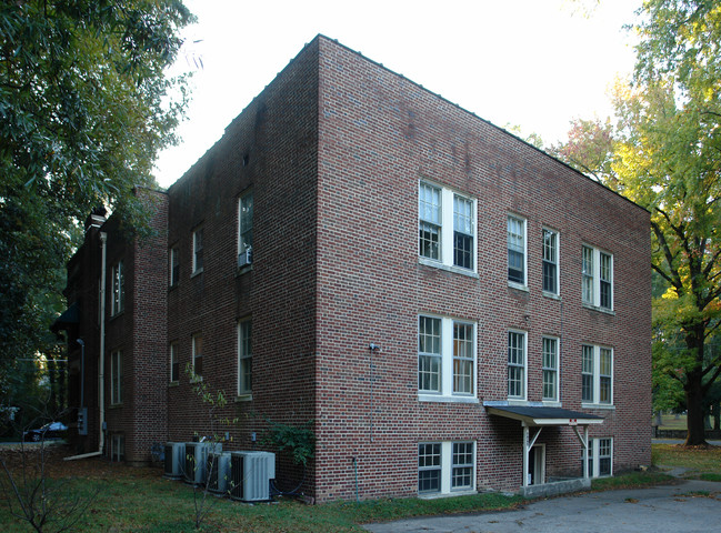 Rollins Apartments in Durham, NC - Building Photo - Building Photo