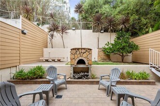 3533 S Kerckhoff Ave in Los Angeles, CA - Building Photo - Building Photo