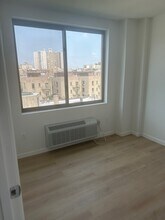 947 College Ave in Bronx, NY - Building Photo - Building Photo