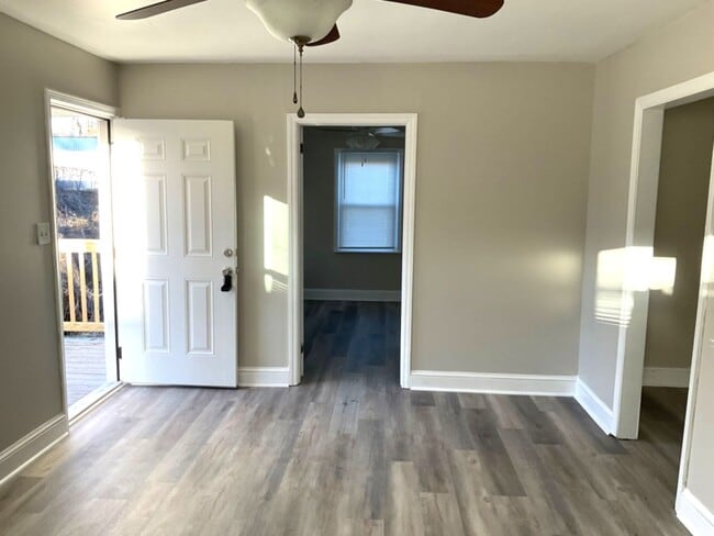 615 Riverside Dr in Lincolnton, NC - Building Photo - Building Photo