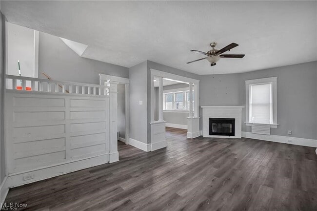 property at 256 E York St