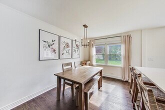 511 S Dwyer Ave in Arlington Heights, IL - Building Photo - Building Photo