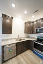 1561 110 in Logan, UT - Building Photo - Building Photo