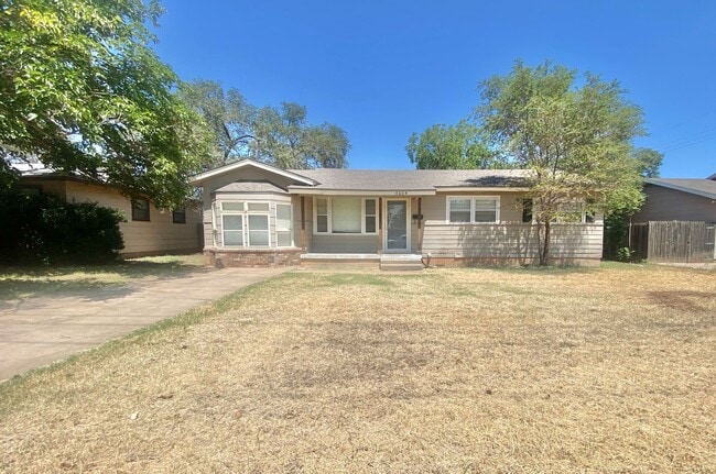 property at 4604 42nd St