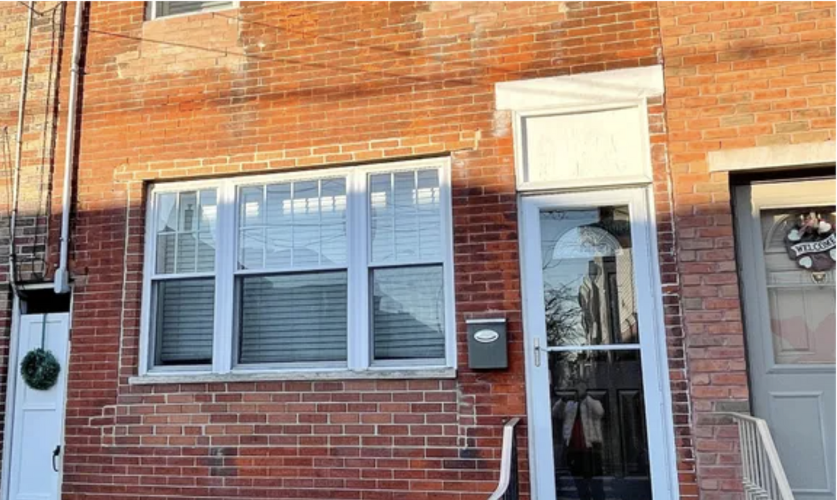 153 Mifflin St in Philadelphia, PA - Building Photo