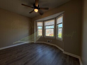 1404 SW Sunset St in Blue Springs, MO - Building Photo - Building Photo